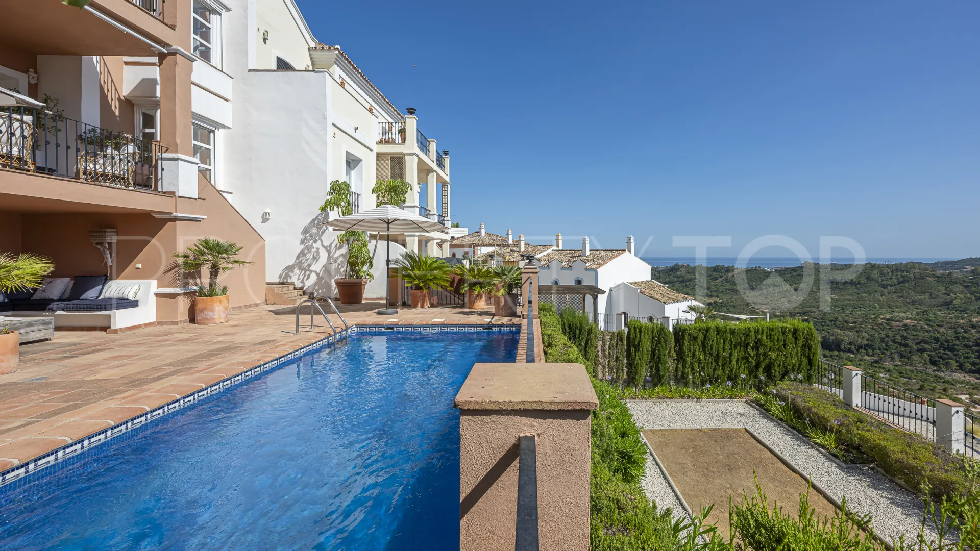 4 bedrooms Monte Mayor town house for sale