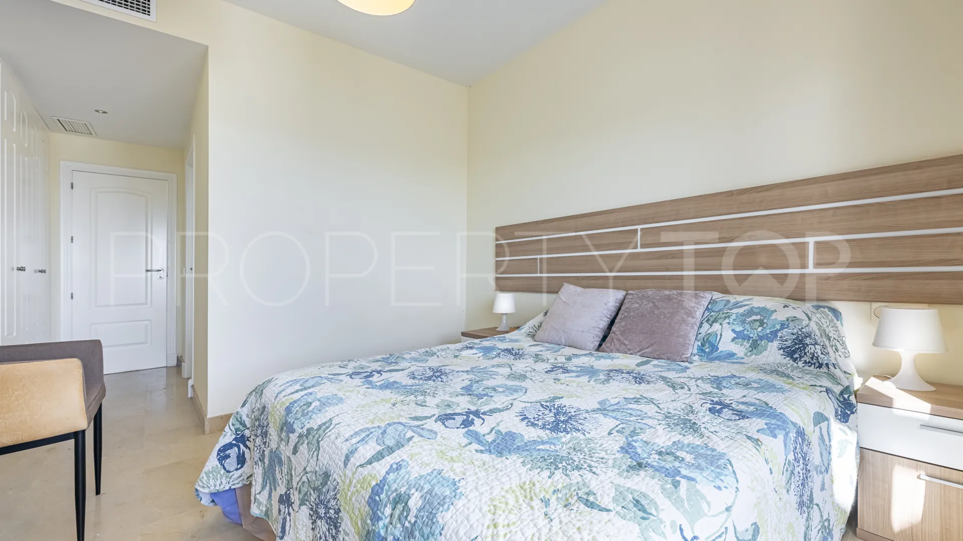 Comprar apartamento con 2 dormitorios en Alcaidesa