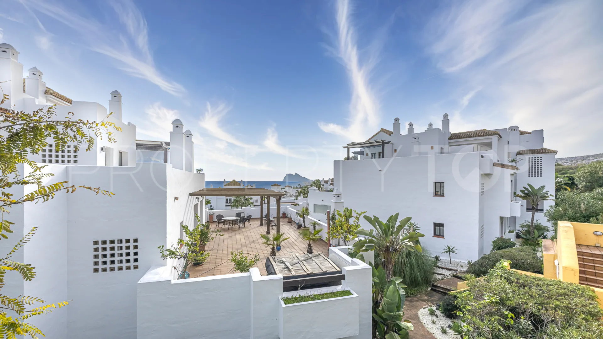 Comprar apartamento con 2 dormitorios en Alcaidesa