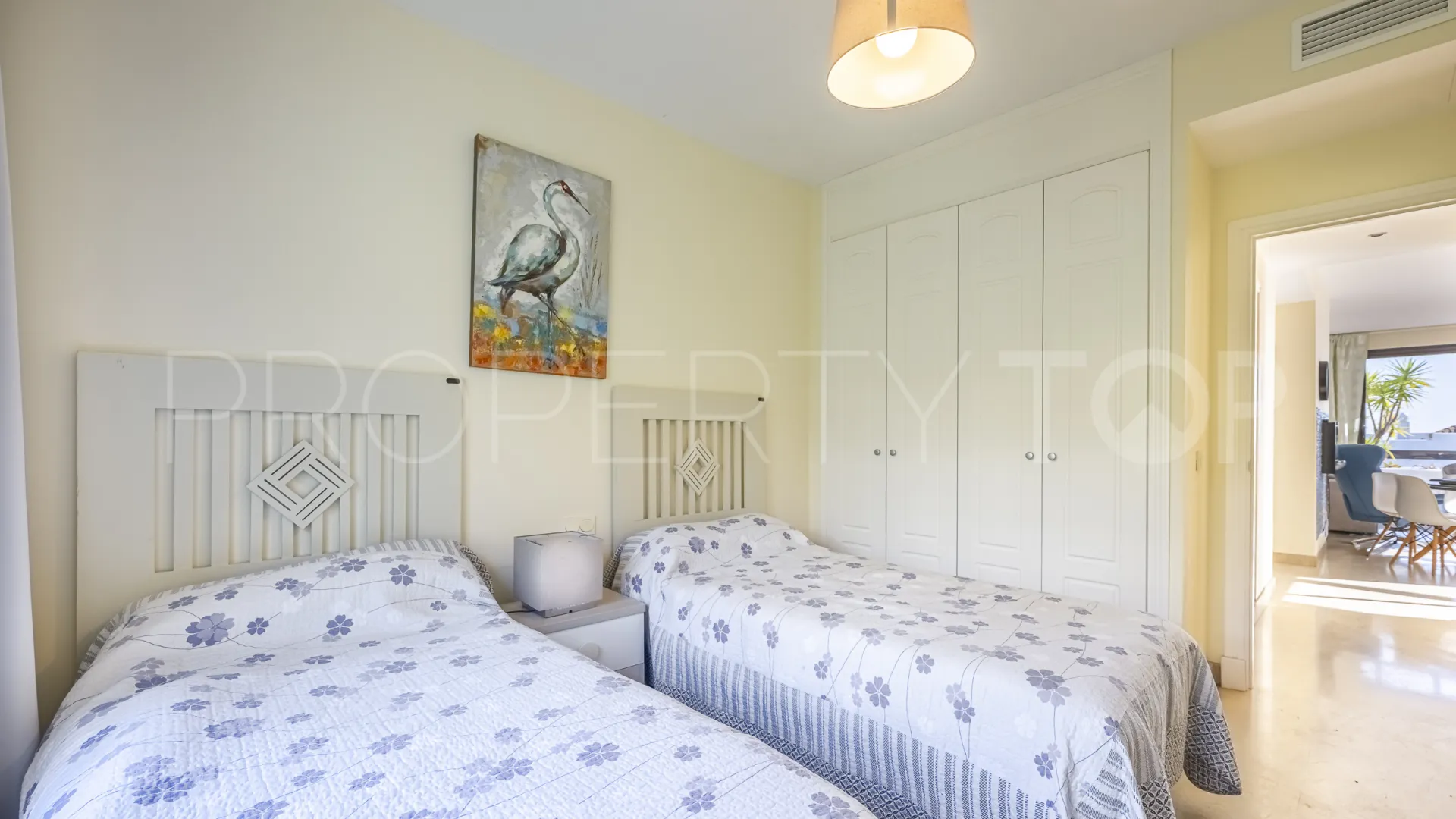 Comprar apartamento con 2 dormitorios en Alcaidesa