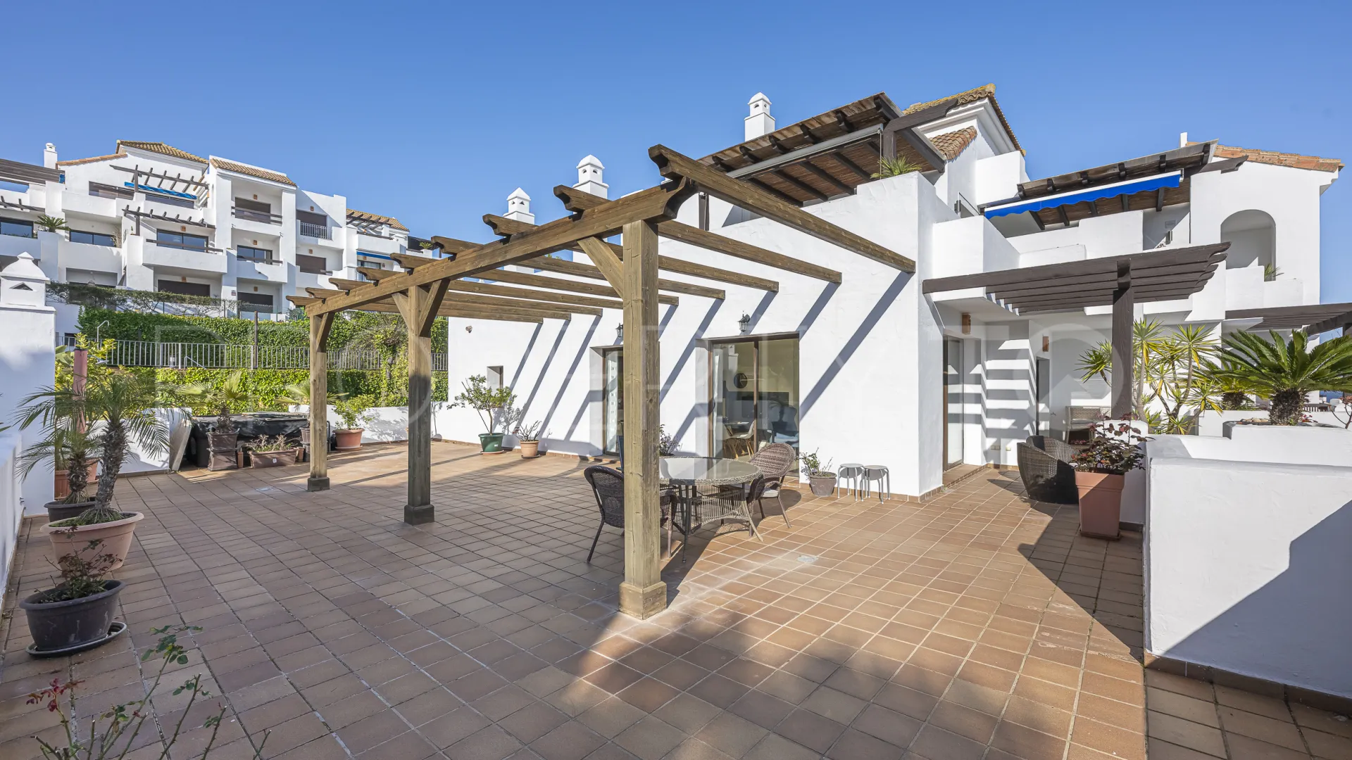 Comprar apartamento con 2 dormitorios en Alcaidesa