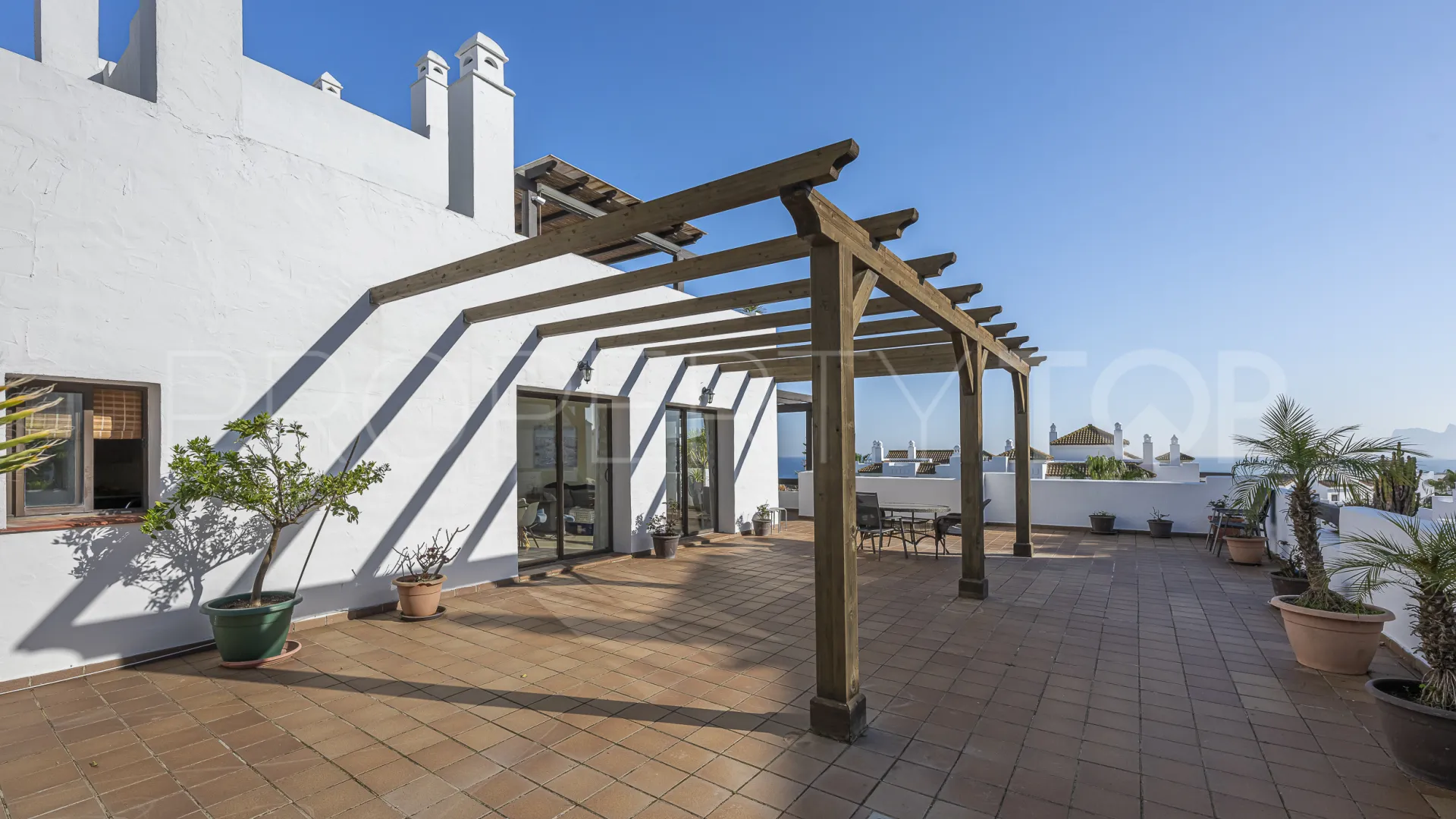 Comprar apartamento con 2 dormitorios en Alcaidesa