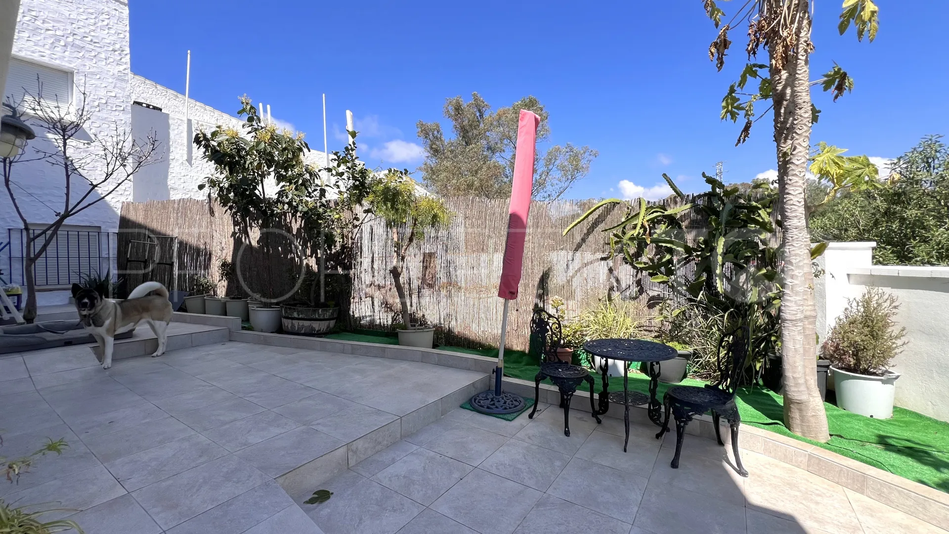 Estepona, adosado con 3 dormitorios en venta