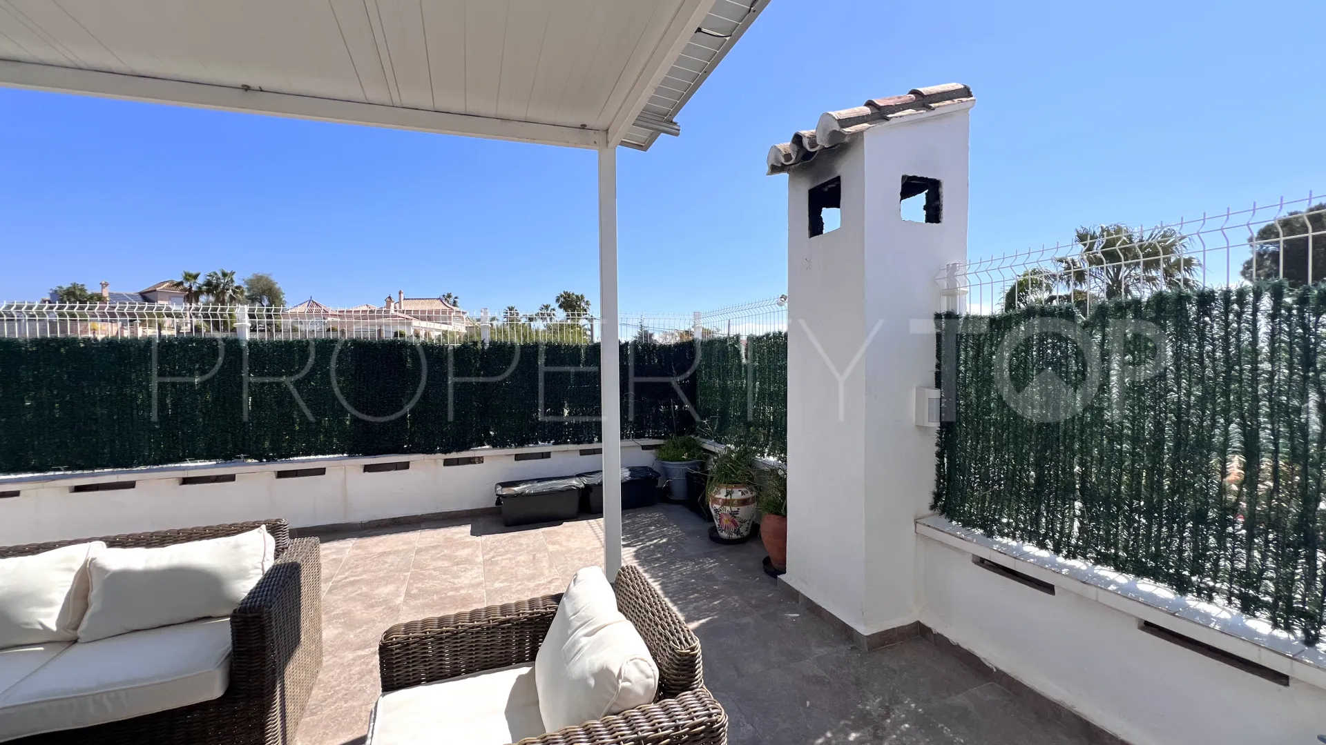Estepona, adosado con 3 dormitorios en venta