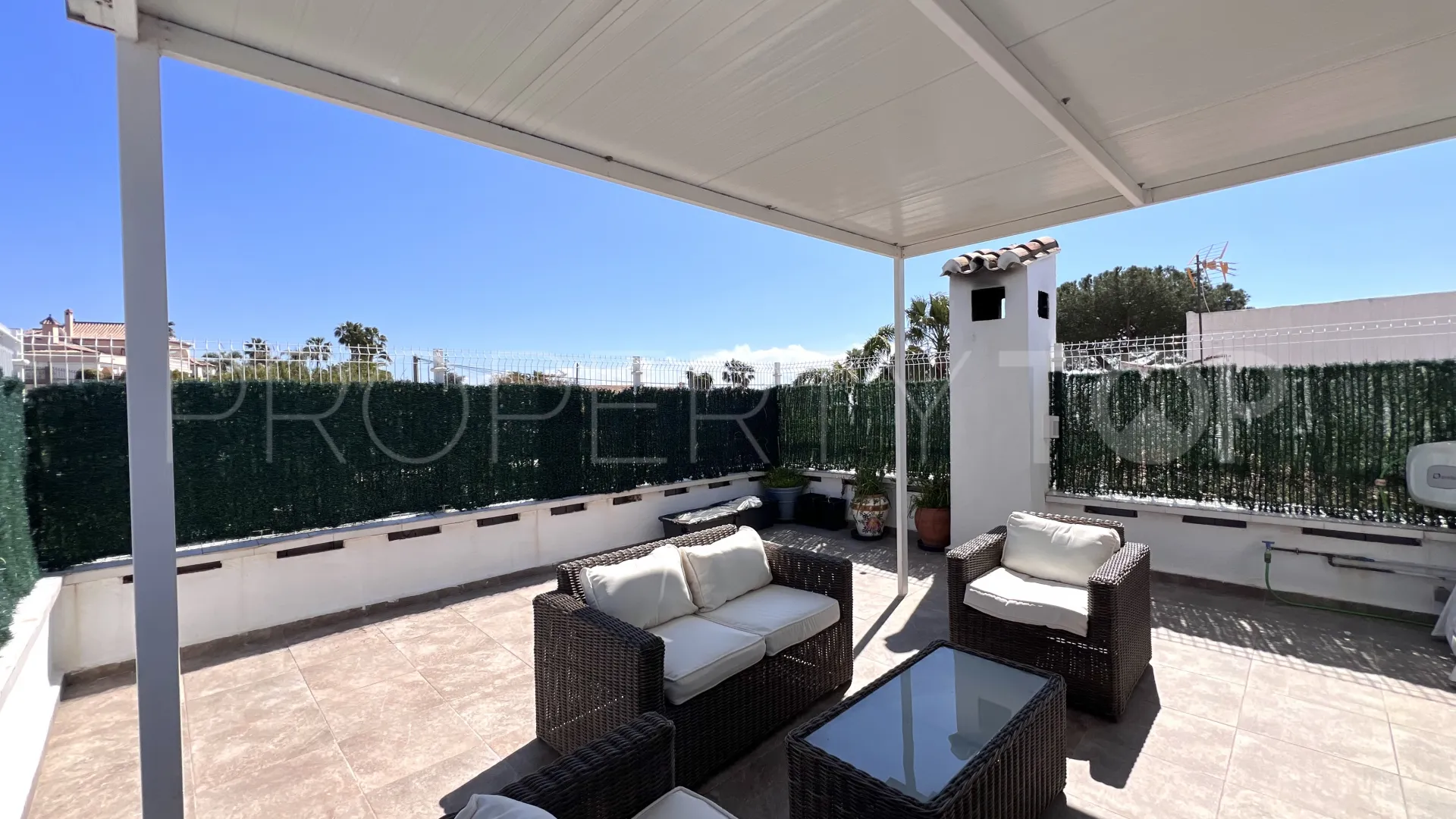 Estepona, adosado con 3 dormitorios en venta