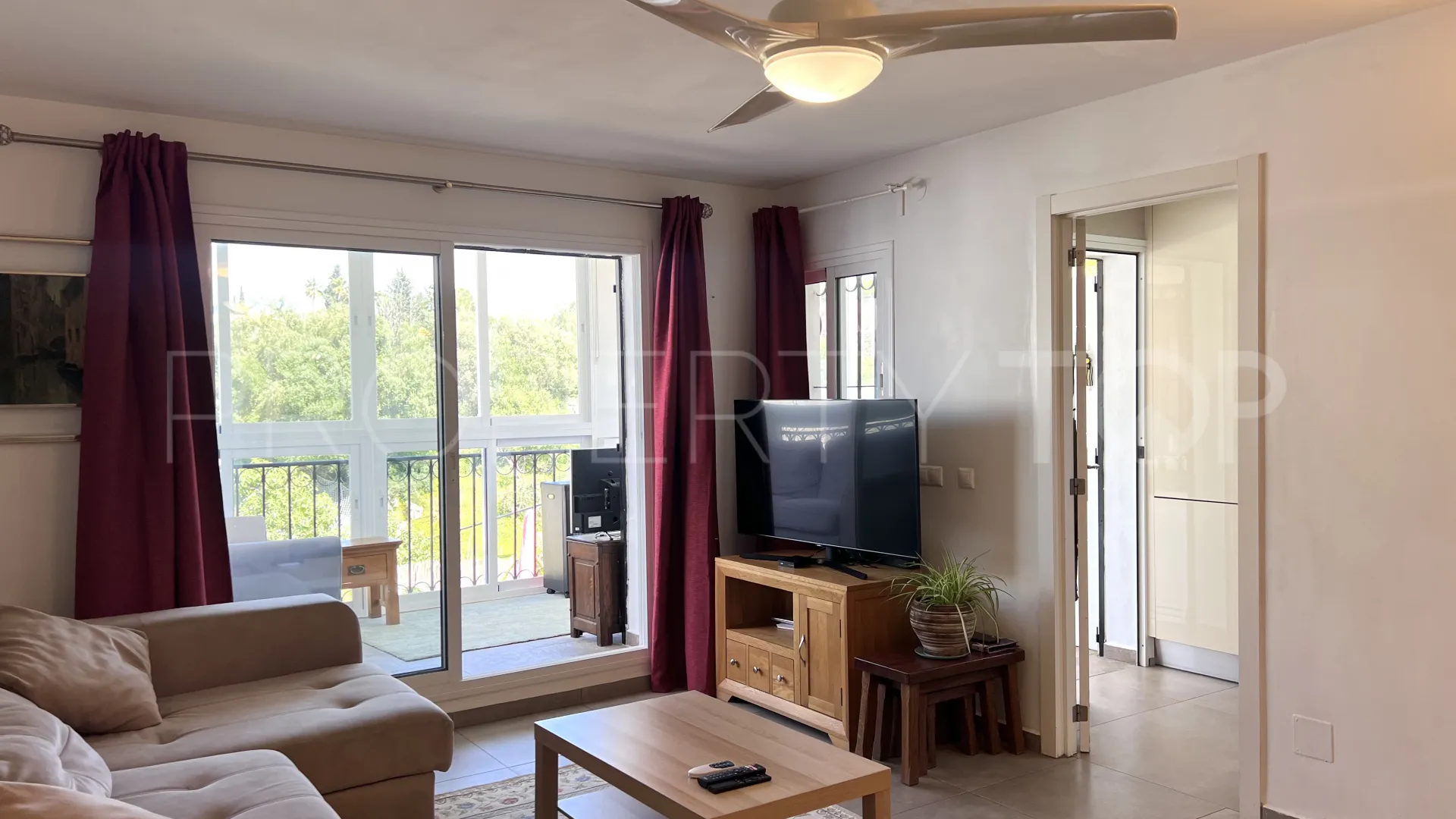 Estepona, adosado con 3 dormitorios en venta