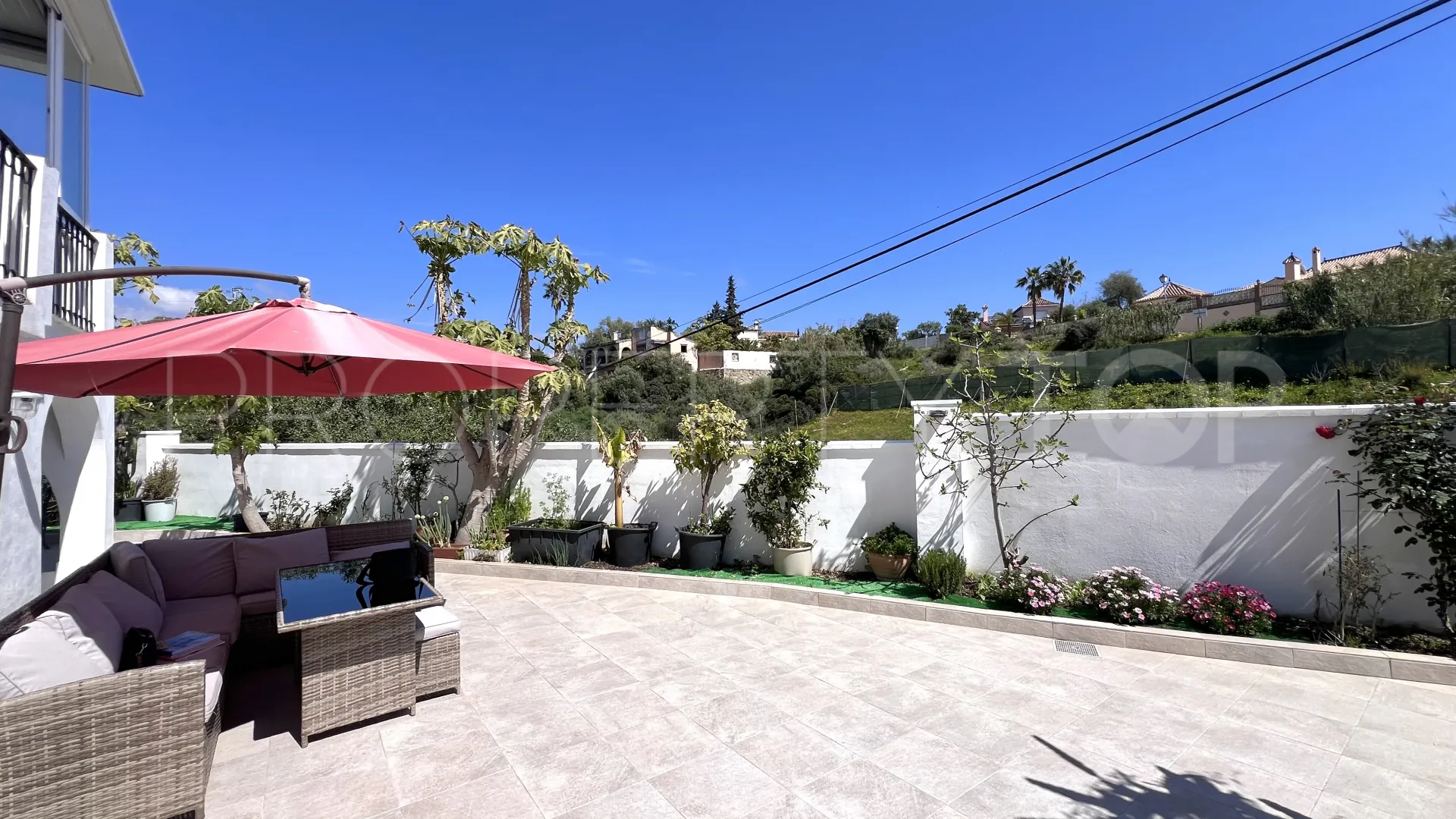 Estepona, adosado con 3 dormitorios en venta