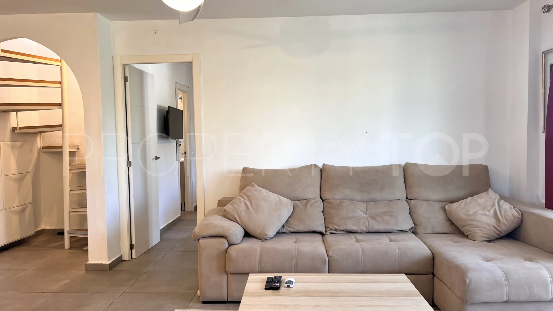 Estepona, adosado con 3 dormitorios en venta