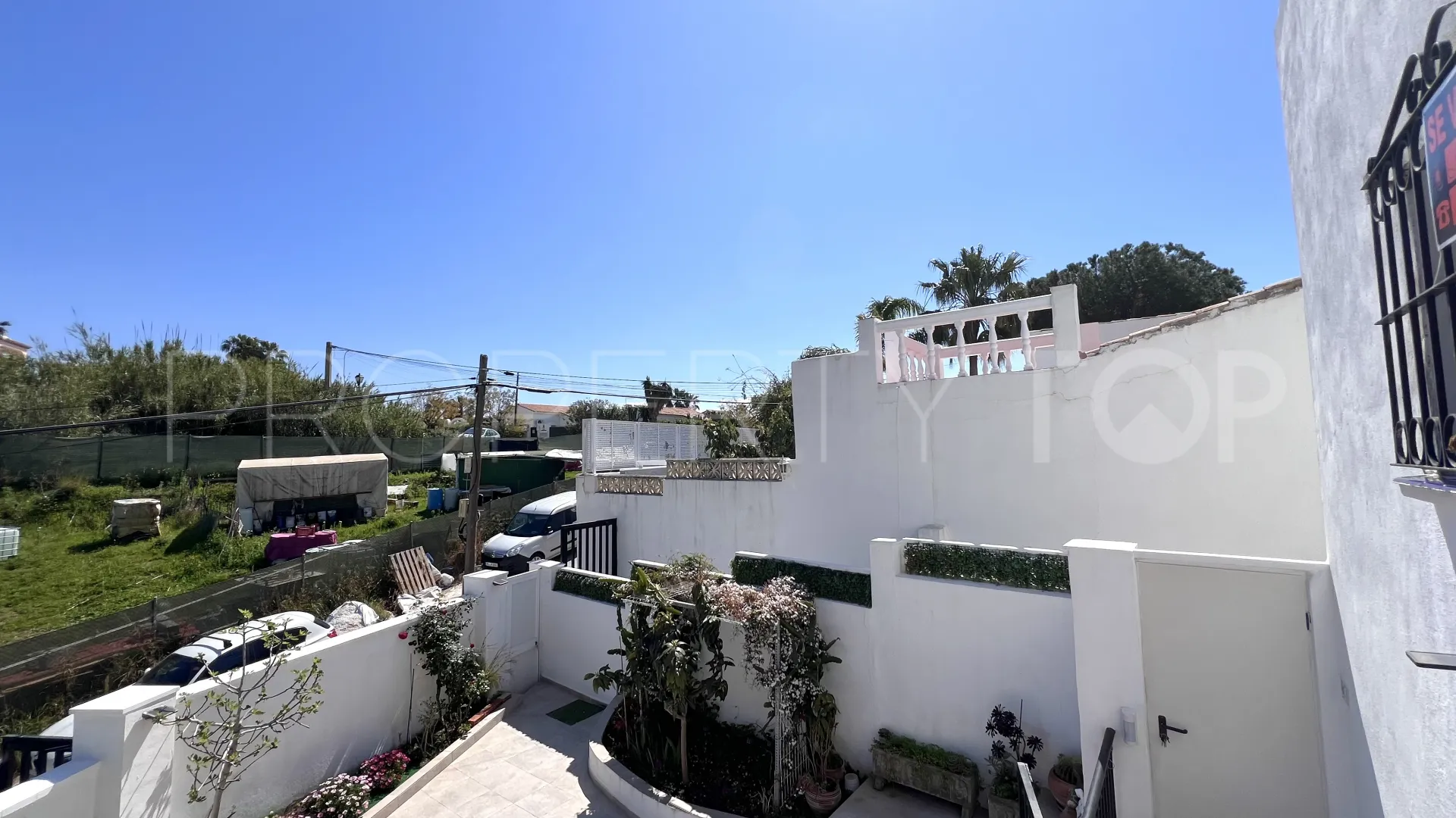 Estepona, adosado con 3 dormitorios en venta