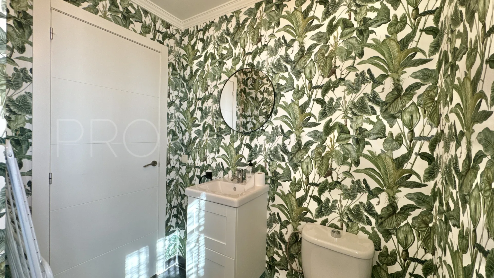 Altos de Estepona, casa de 3 dormitorios a la venta