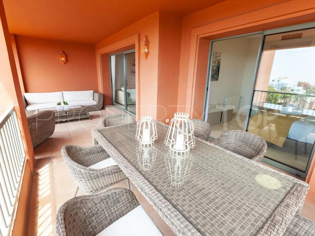 Se vende apartamento de 3 dormitorios en Los Flamingos
