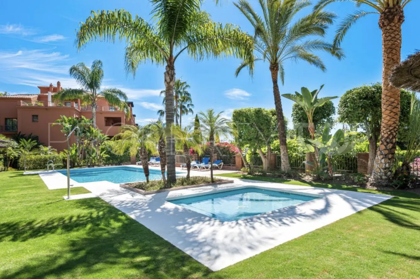 Se vende apartamento de 3 dormitorios en Los Flamingos