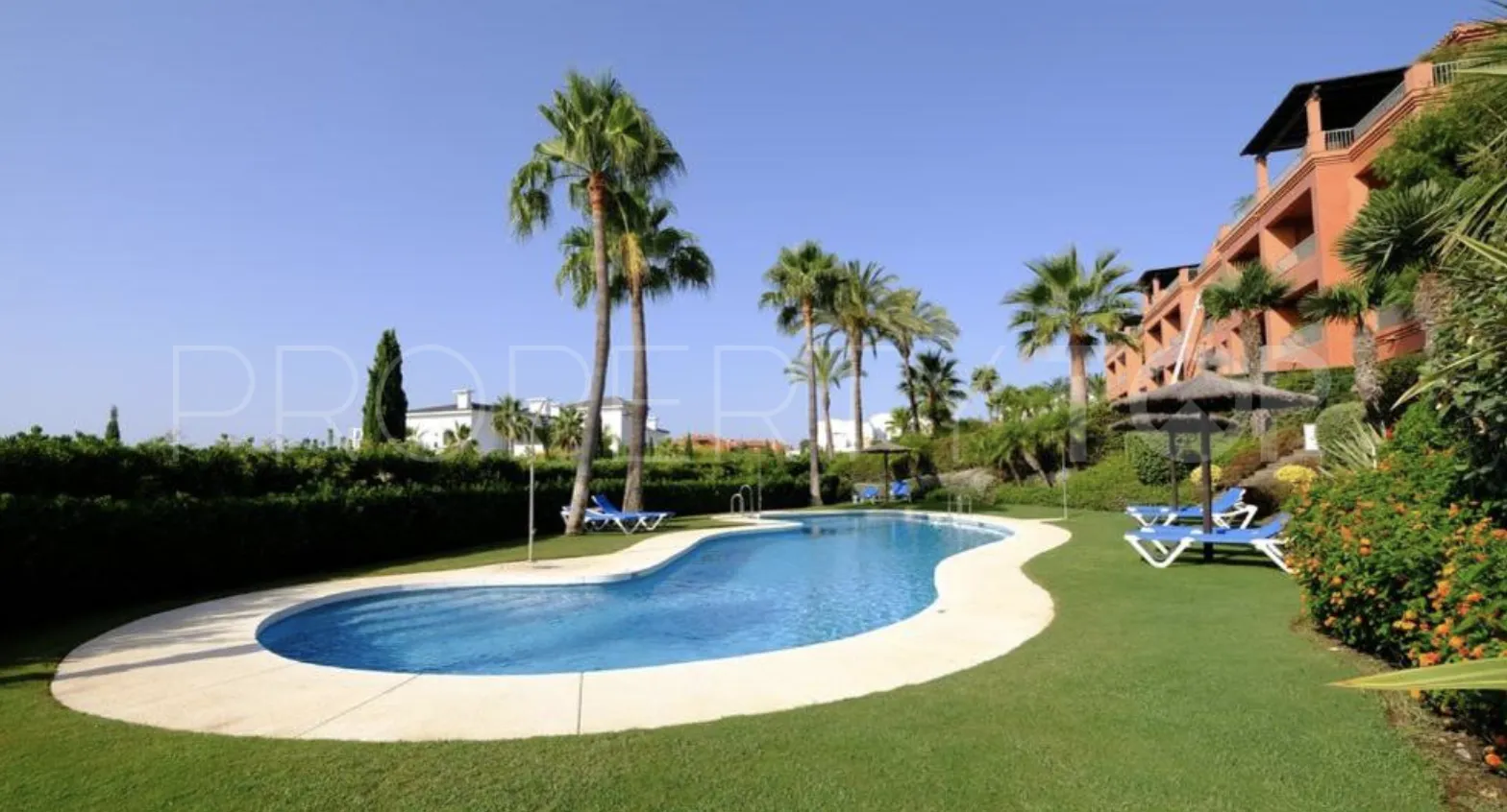 Se vende apartamento de 3 dormitorios en Los Flamingos