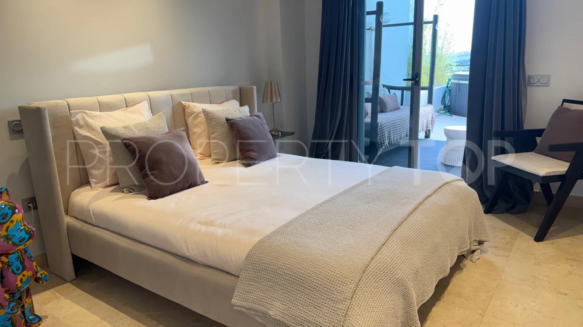 Apartamento de 4 dormitorios en venta en Acosta los Flamingos