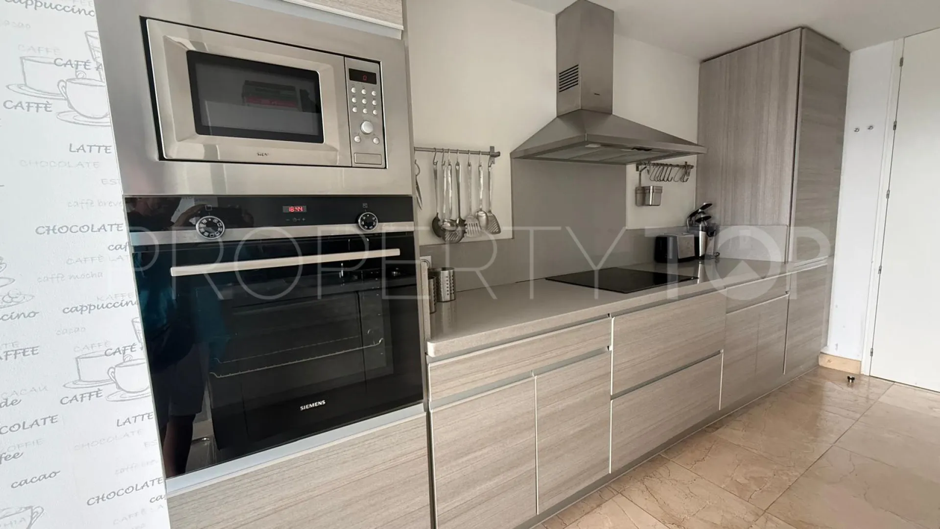 Apartamento de 4 dormitorios en venta en Acosta los Flamingos