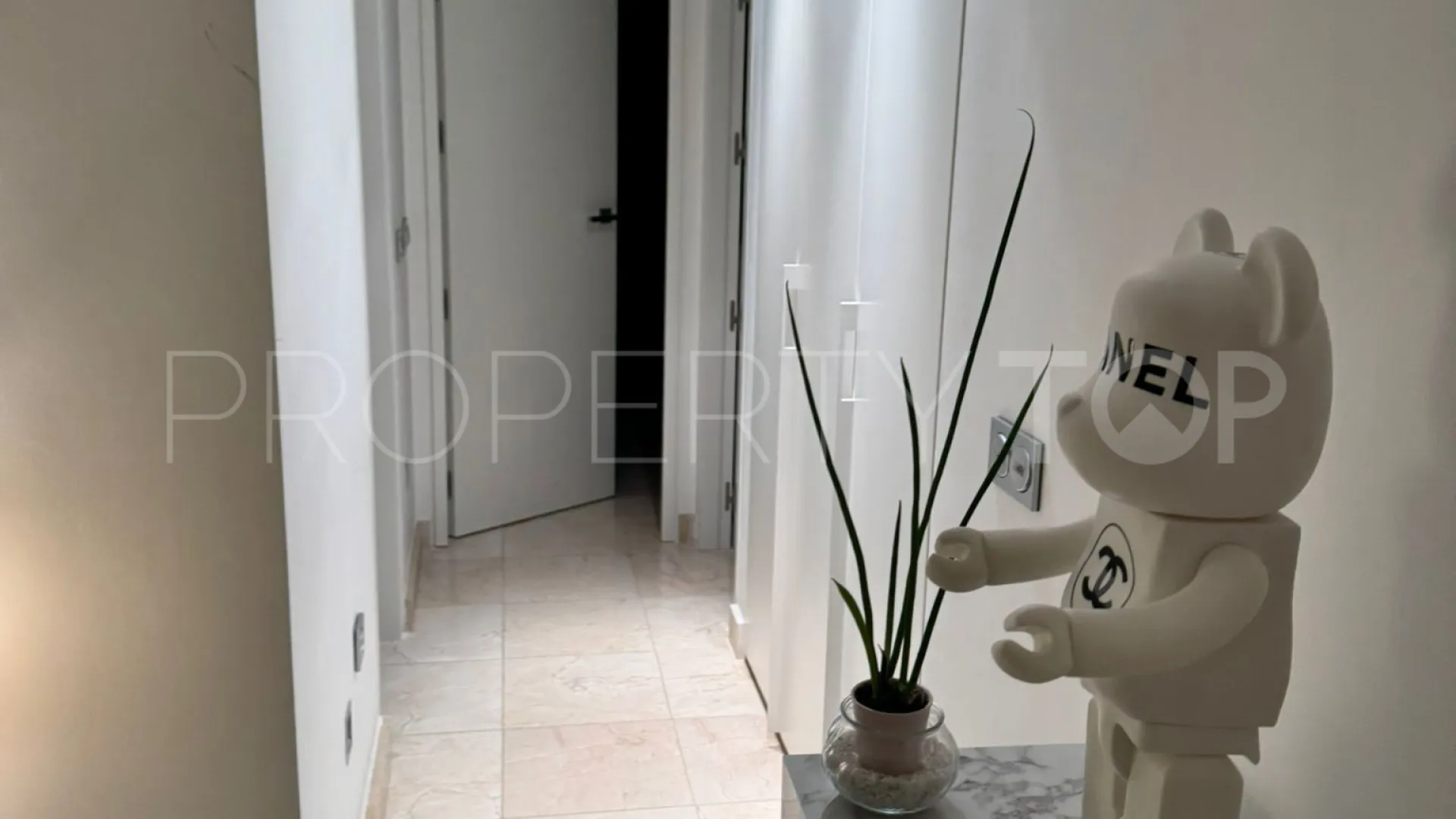 Apartamento de 4 dormitorios en venta en Acosta los Flamingos