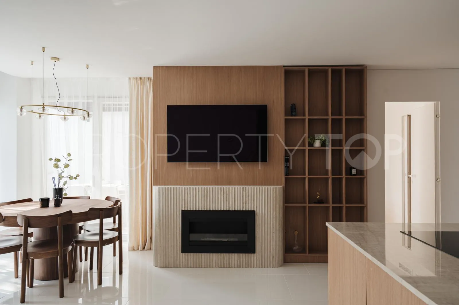 Atico duplex de 3 dormitorios en venta en Cortijo Blanco