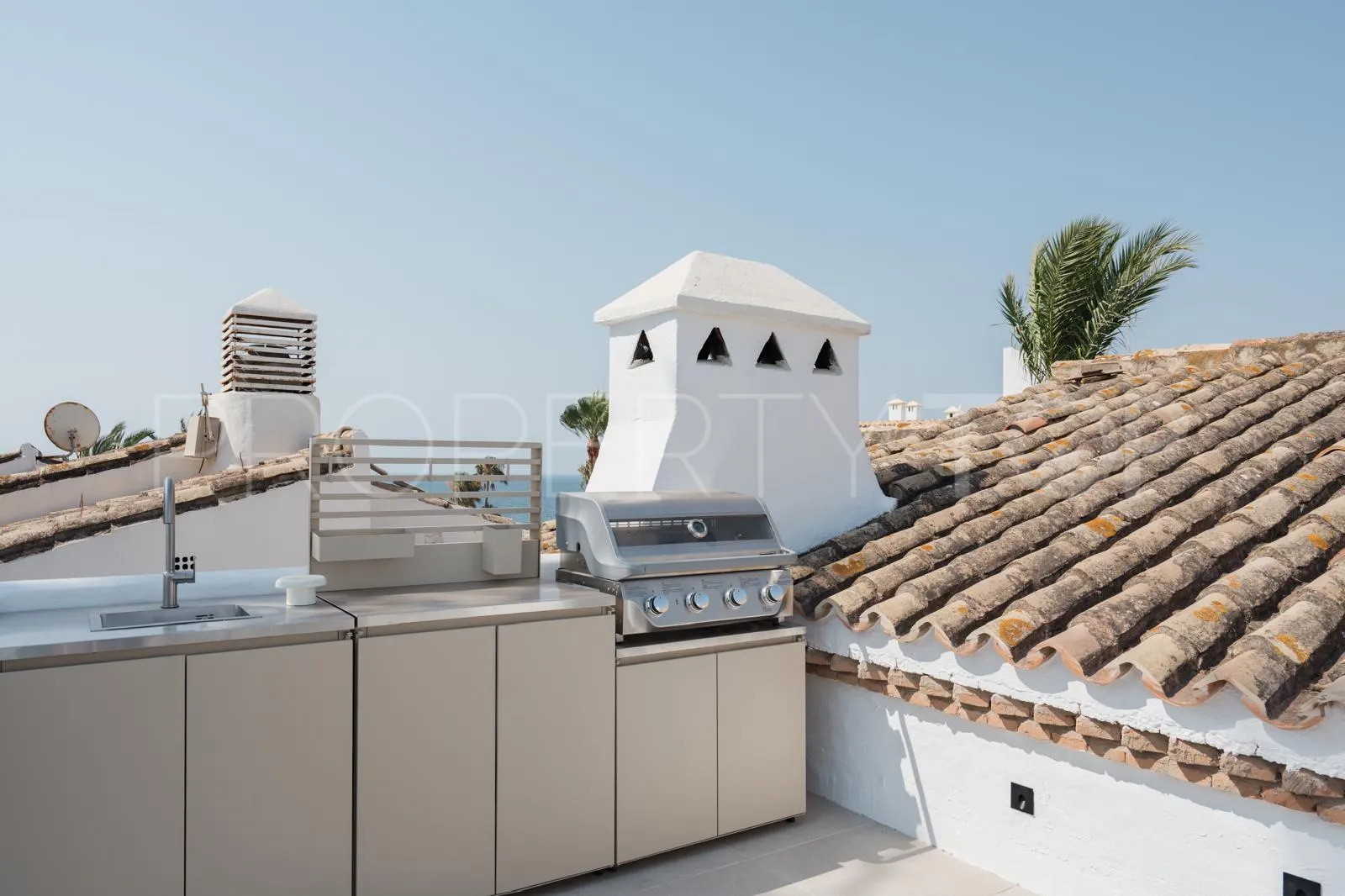 Atico duplex de 3 dormitorios en venta en Cortijo Blanco