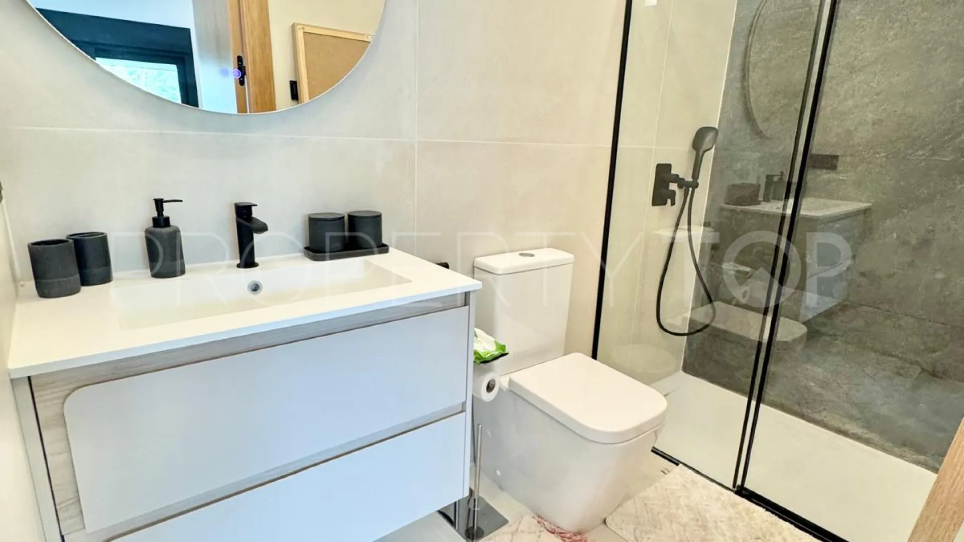 Andalucia del Mar, apartamento planta baja con 2 dormitorios a la venta