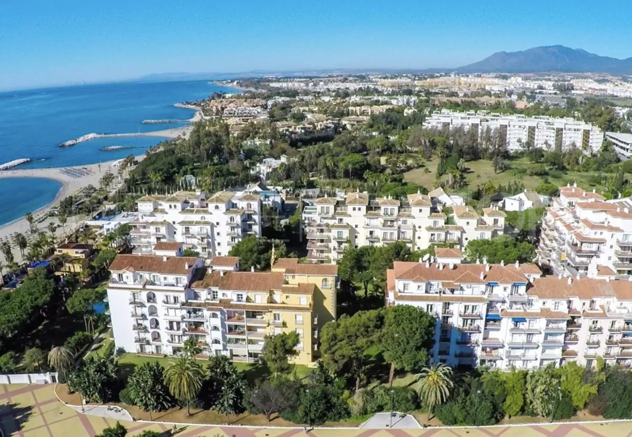 Andalucia del Mar, apartamento planta baja con 2 dormitorios a la venta