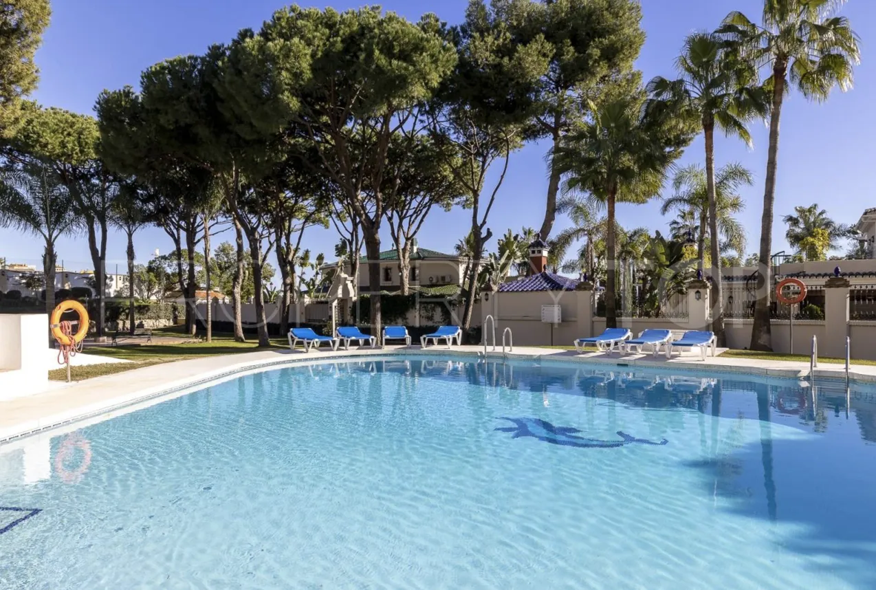 Andalucia del Mar, apartamento planta baja con 2 dormitorios a la venta