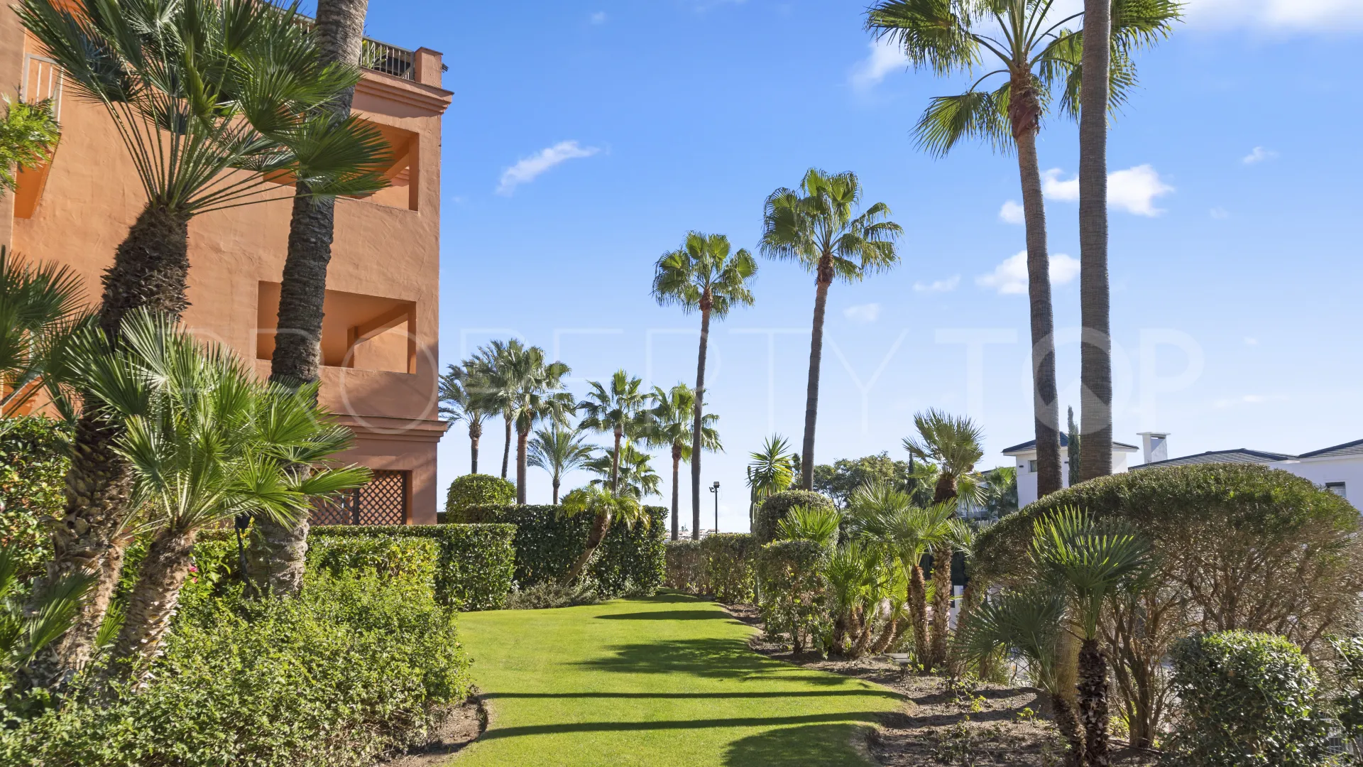 For sale apartment in Royal Flamingos