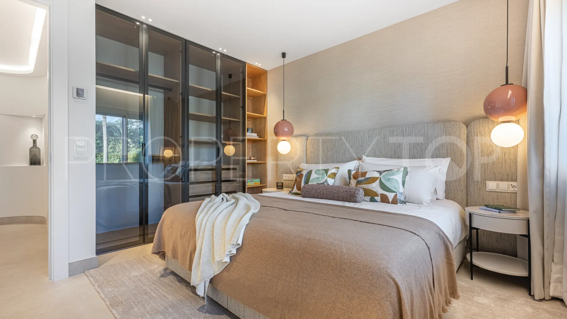3 bedrooms apartment in Bahía del Velerín for sale