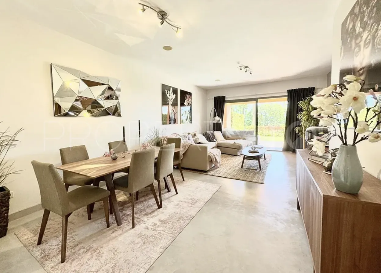 Apartamento planta baja en venta en Royal Flamingos
