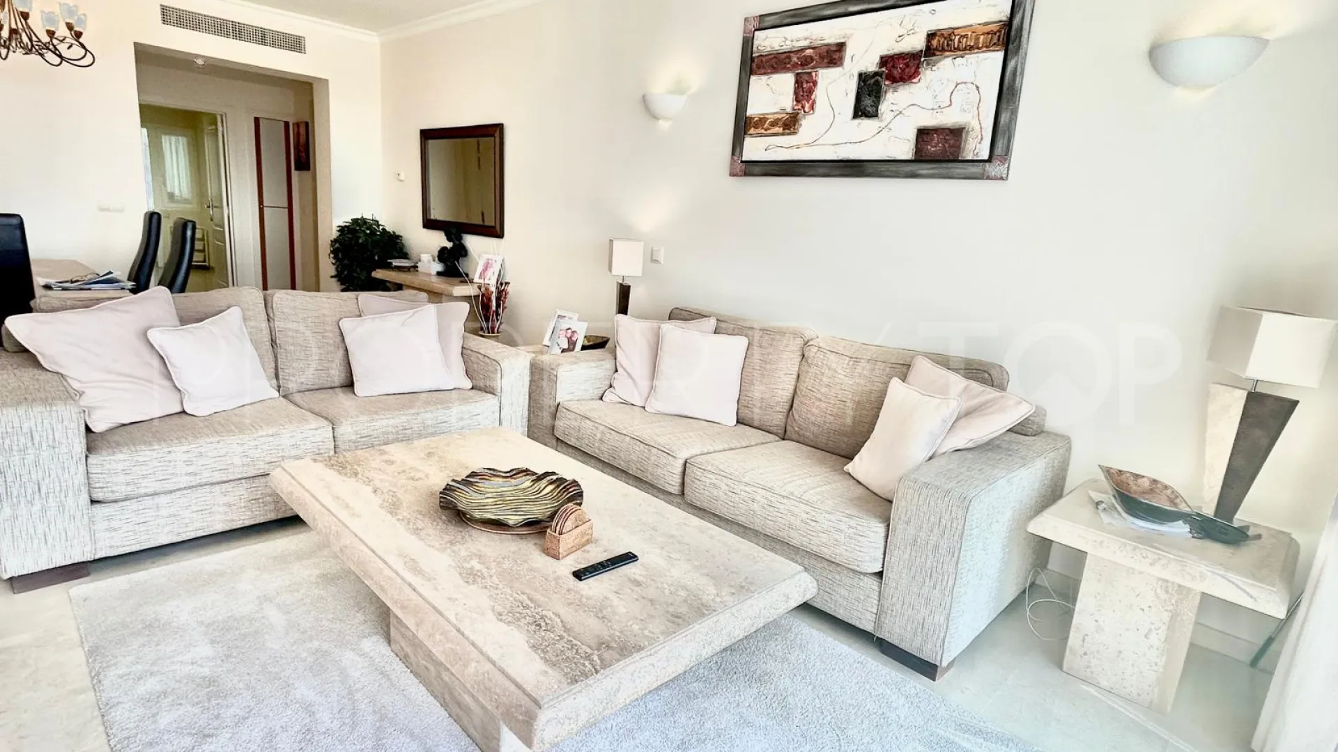 Apartamento de 2 dormitorios en venta en Altos de La Quinta