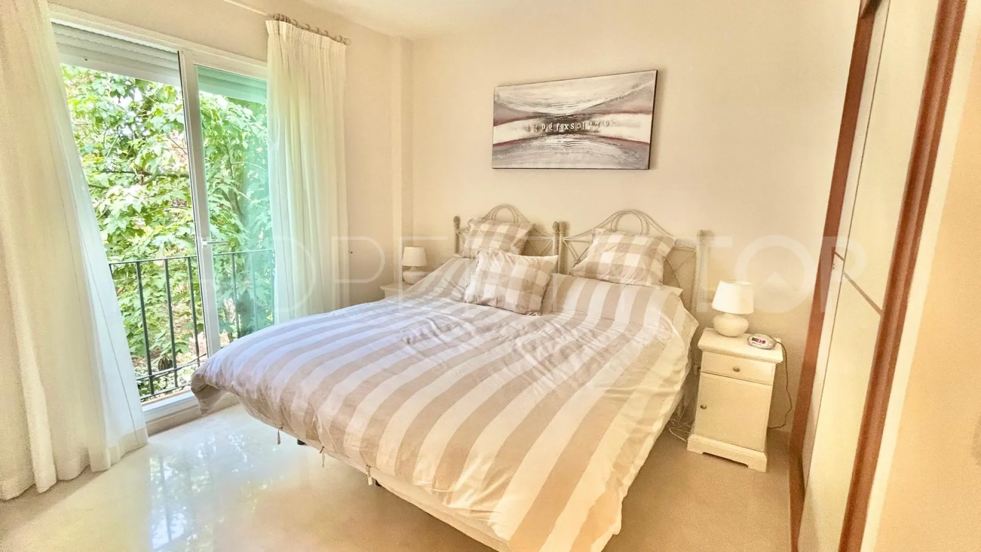 Apartamento de 2 dormitorios en venta en Altos de La Quinta