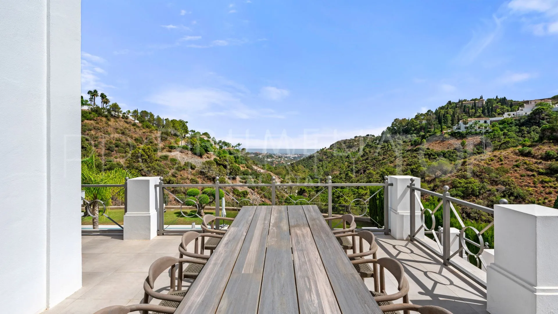 Villa for sale in El Madroñal