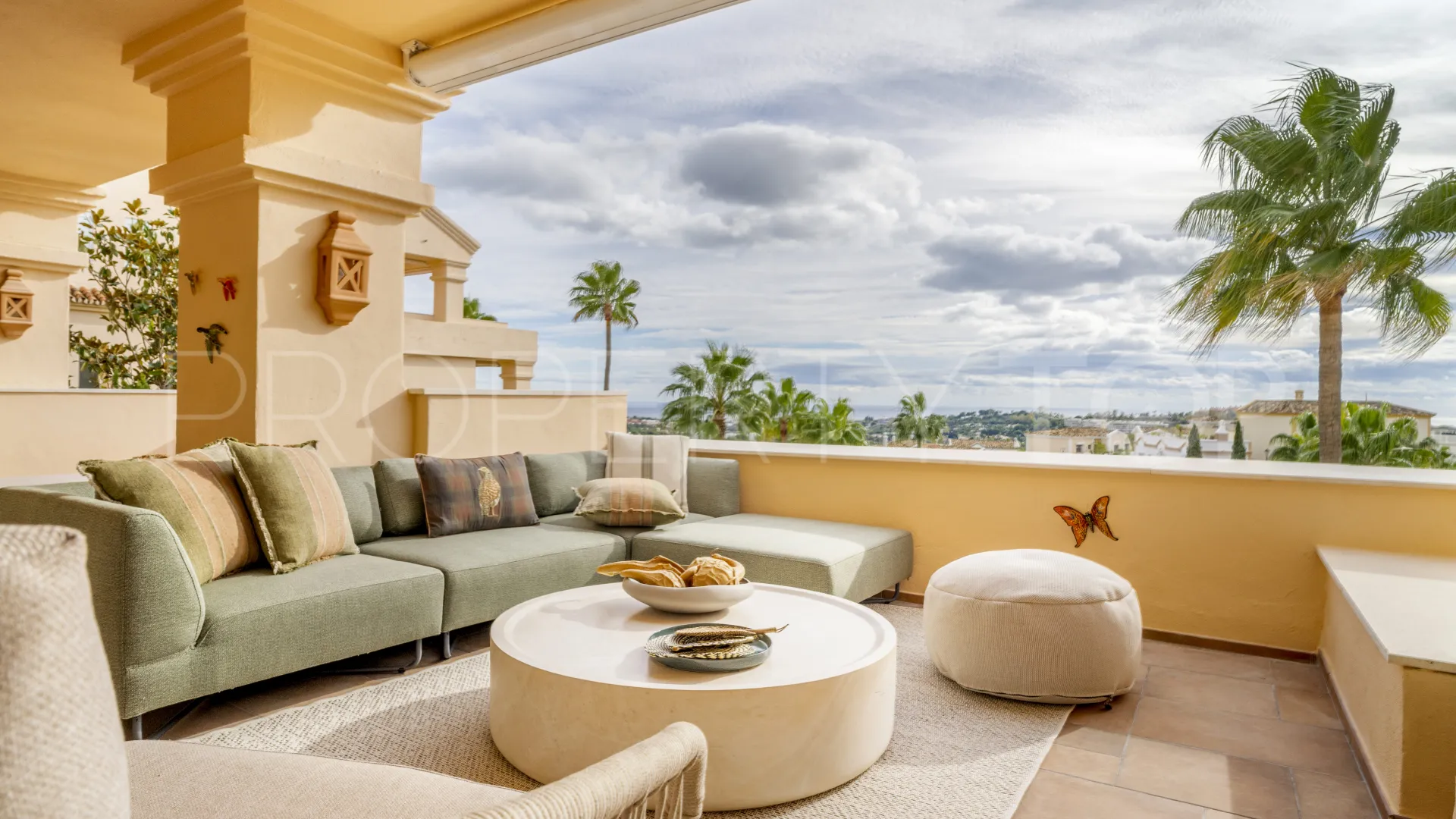 Buy Nueva Andalucia penthouse with 4 bedrooms