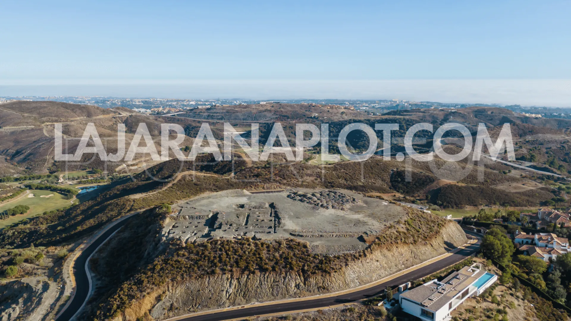For sale plot in Benahavis
