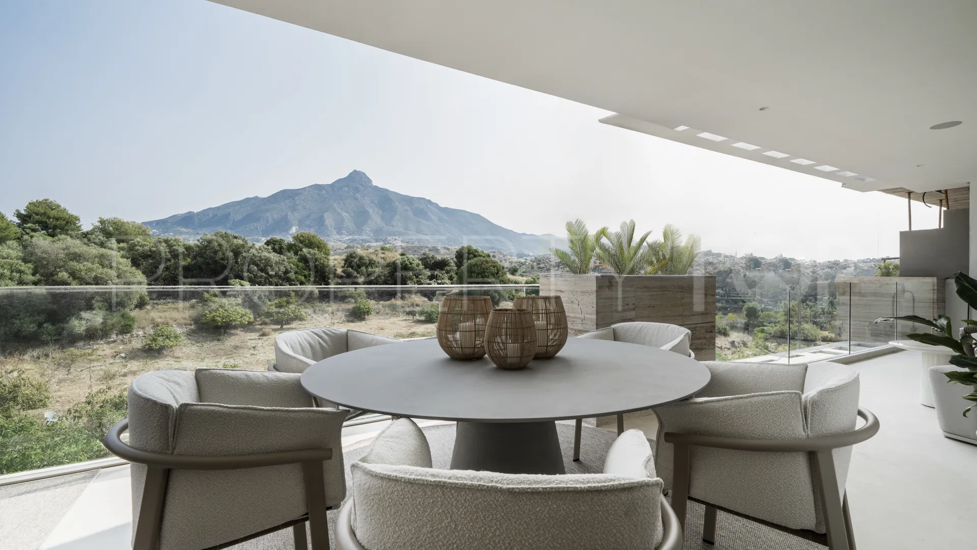 Aloha, apartamento a la venta de 2 dormitorios