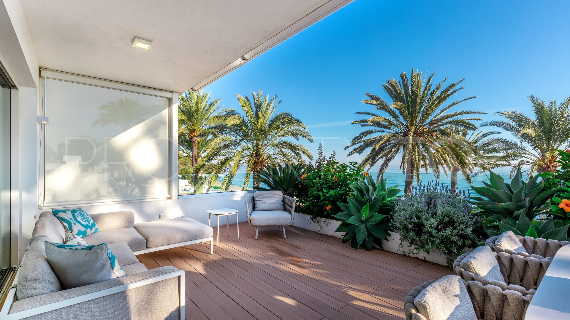 Penthouse with 3 bedrooms for sale in El Oasis Club