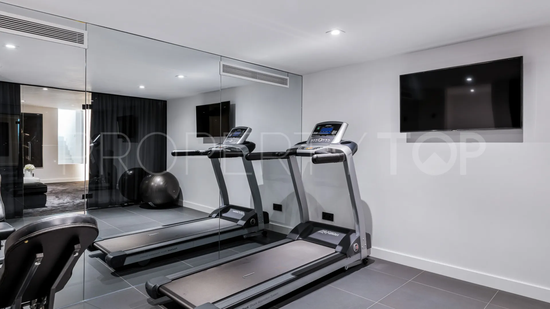 Marbella villa for sale