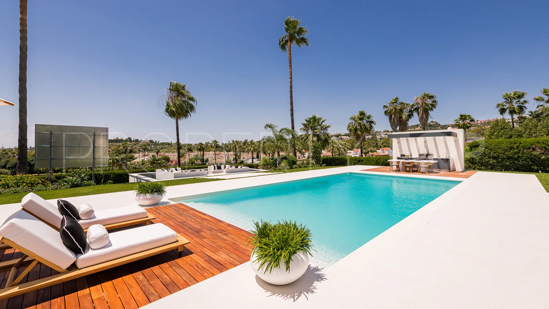 Marbella villa for sale