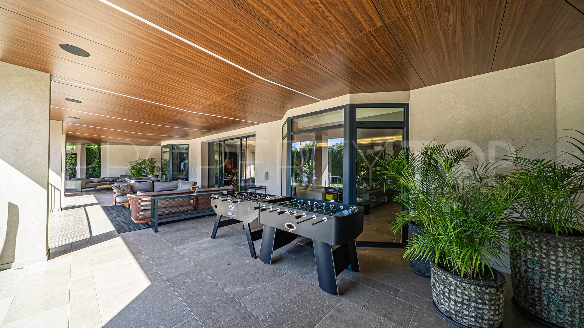 10 bedrooms San Pedro de Alcantara villa for sale