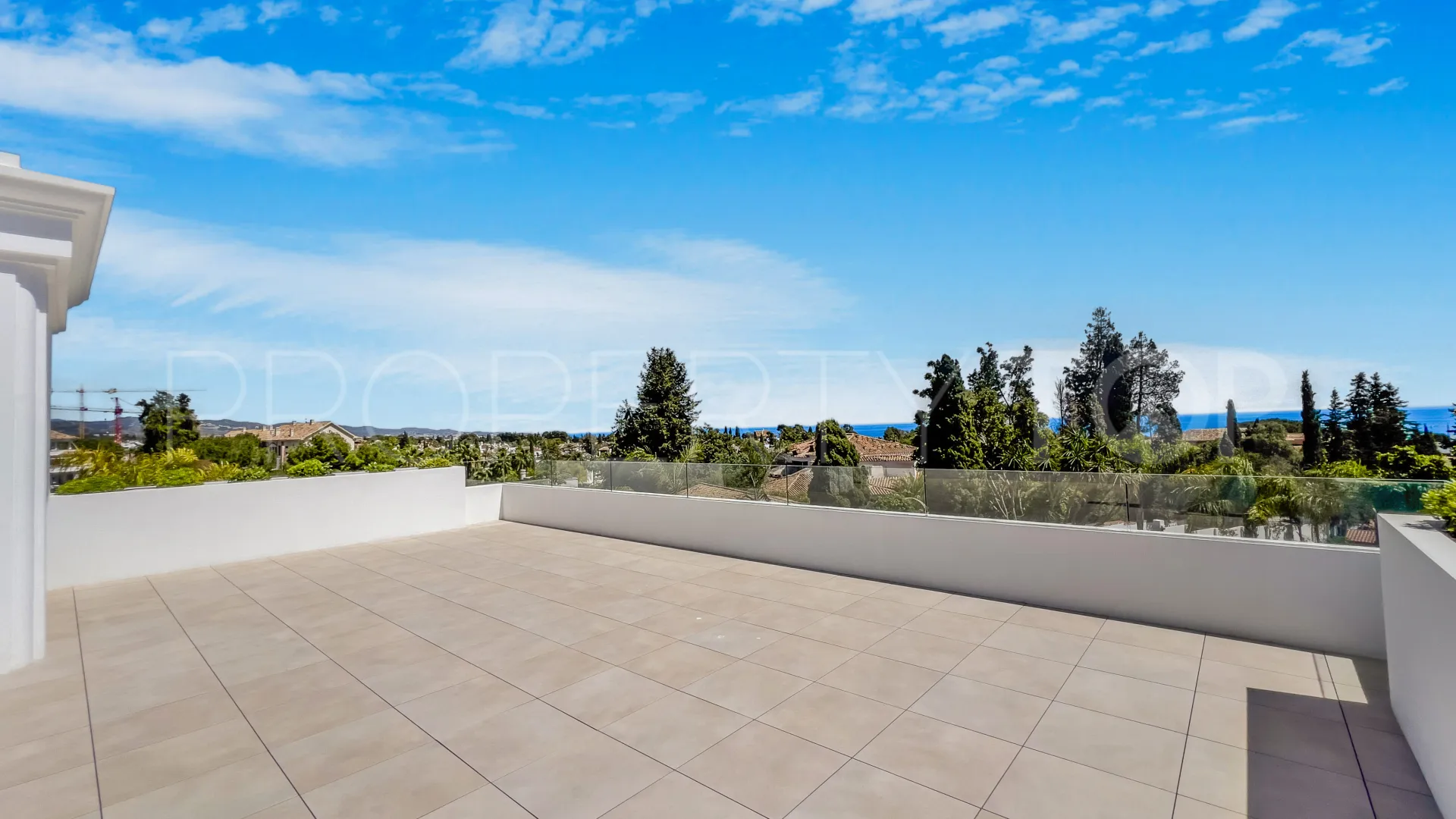 Marbella Golden Mile 6 bedrooms villa for sale