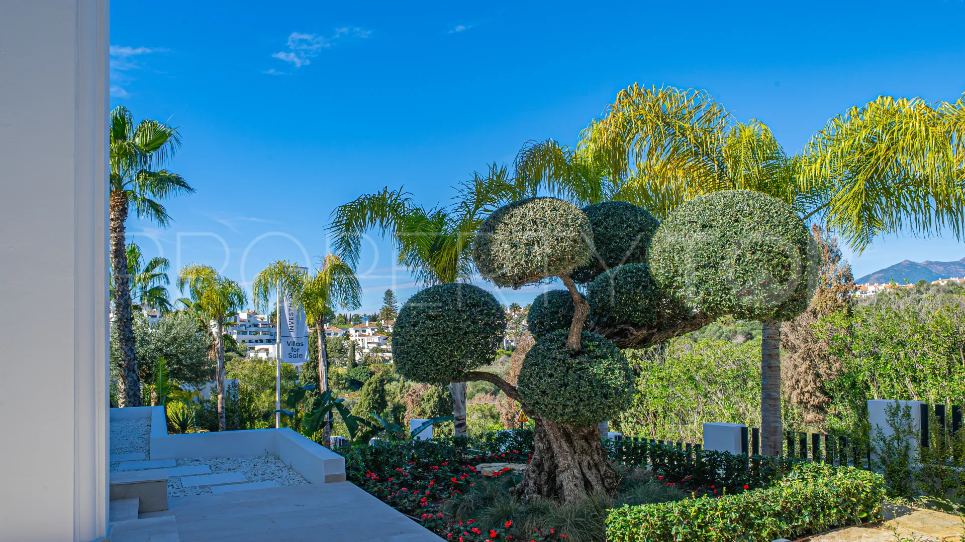 Marbella Golden Mile 6 bedrooms villa for sale