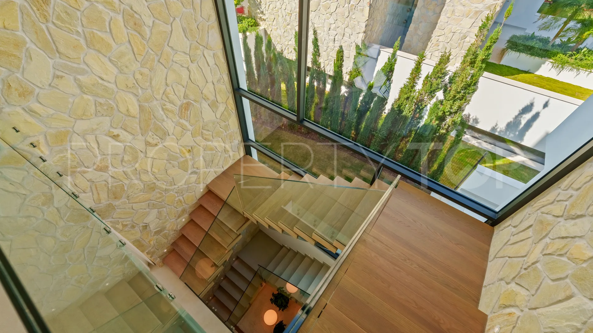 For sale La Quinta 5 bedrooms villa