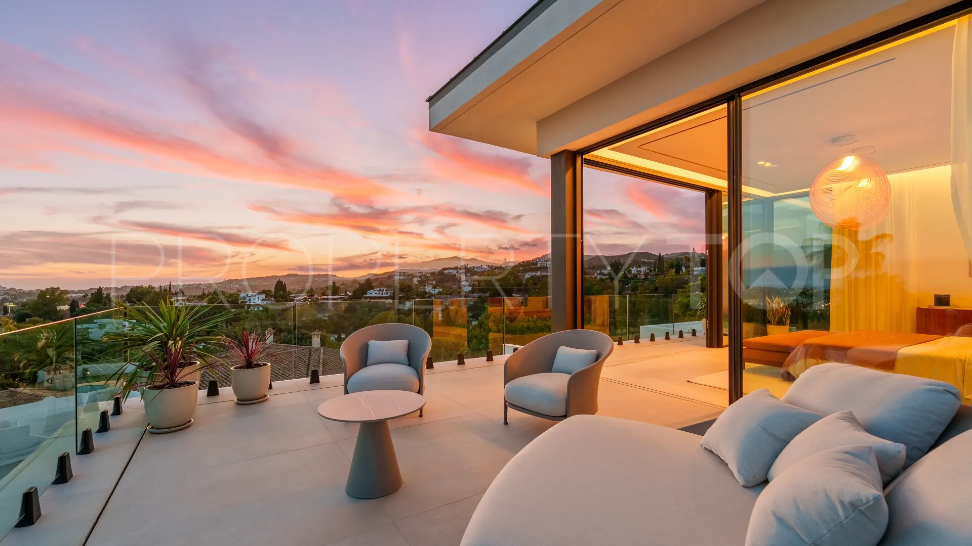 For sale La Quinta 5 bedrooms villa