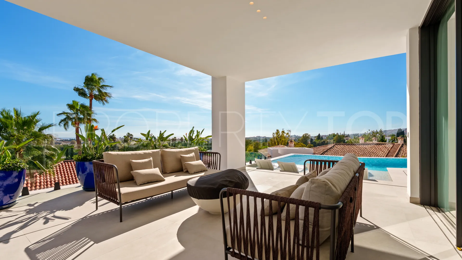 For sale La Quinta 5 bedrooms villa