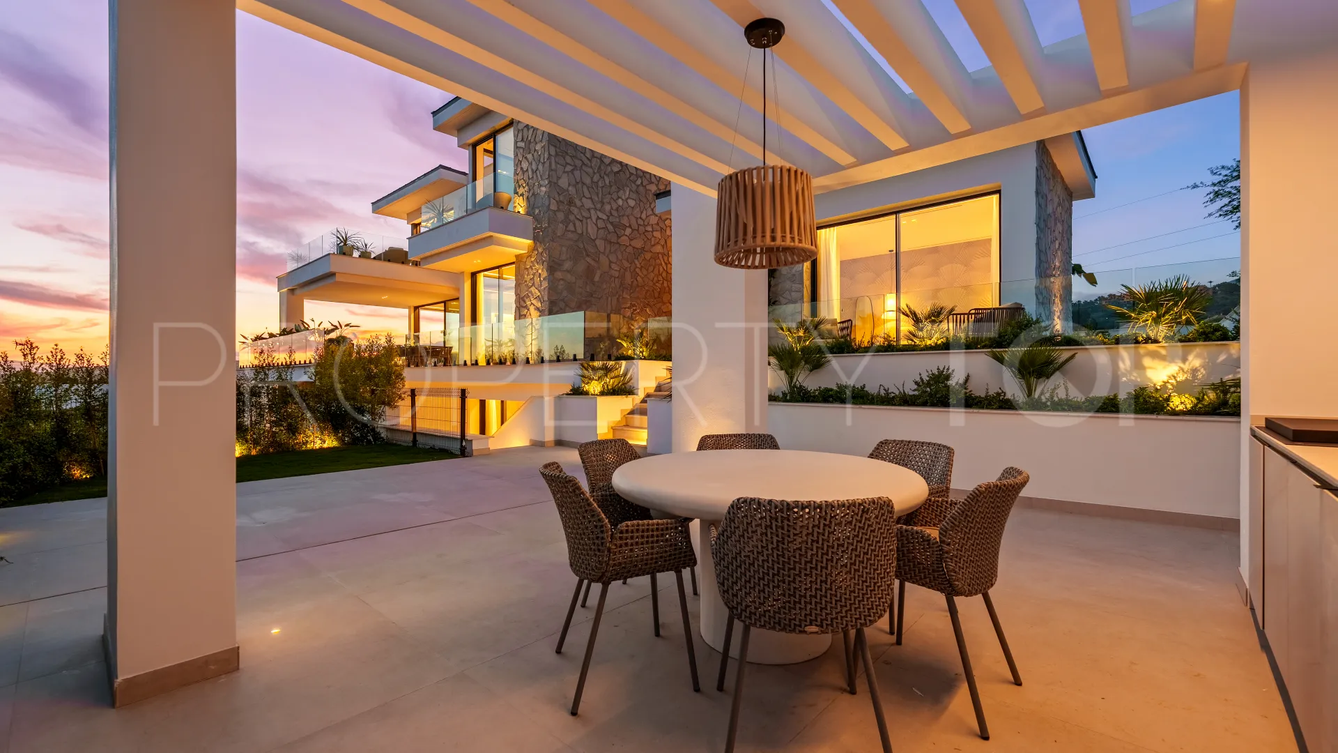 For sale La Quinta 5 bedrooms villa
