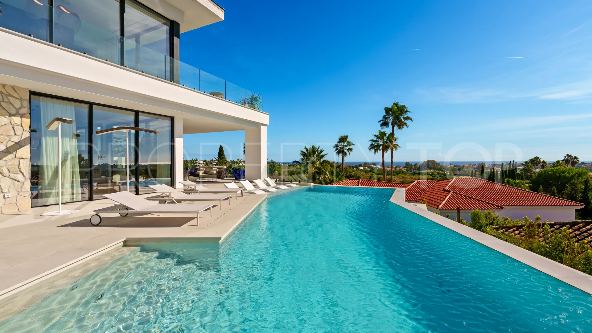 For sale La Quinta 5 bedrooms villa