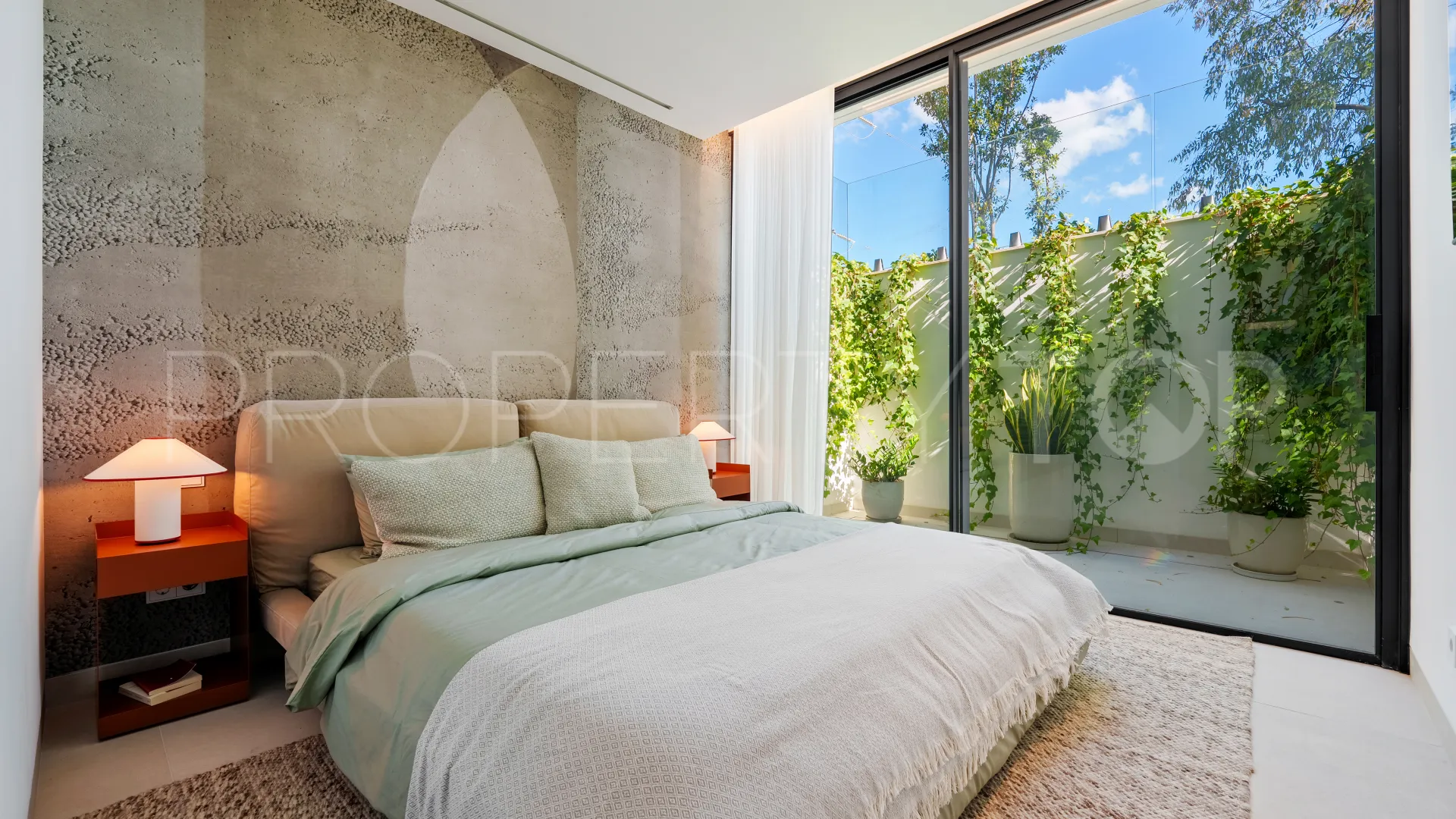 Villa for sale in La Quinta with 5 bedrooms