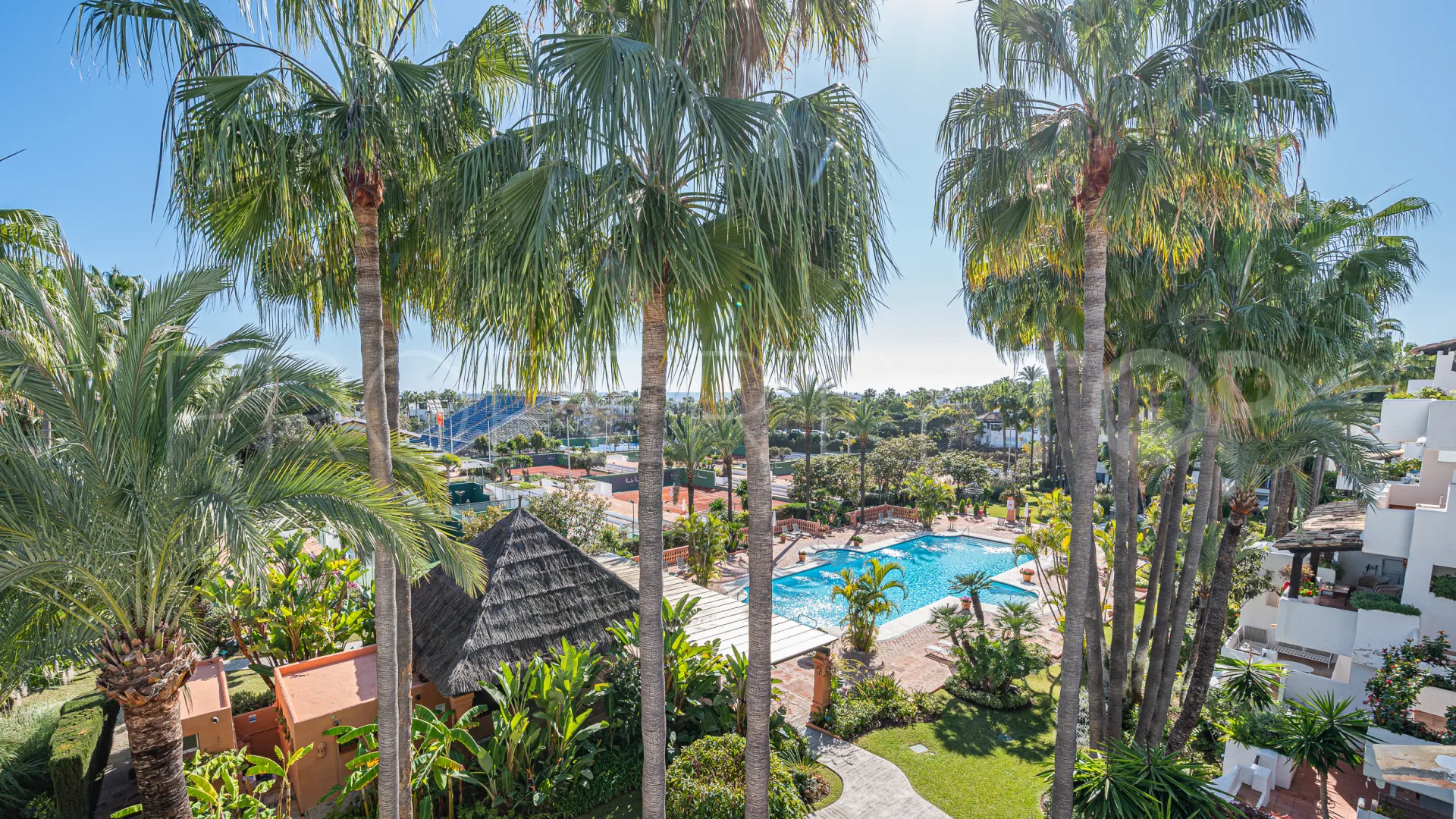 For sale Puente Romano duplex penthouse with 3 bedrooms