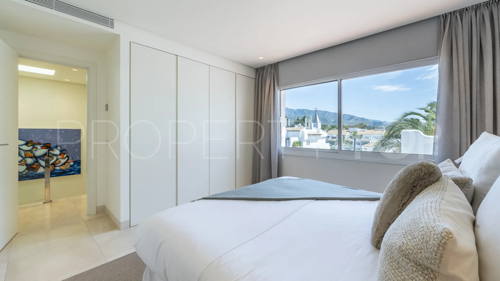 For sale Puente Romano duplex penthouse with 3 bedrooms
