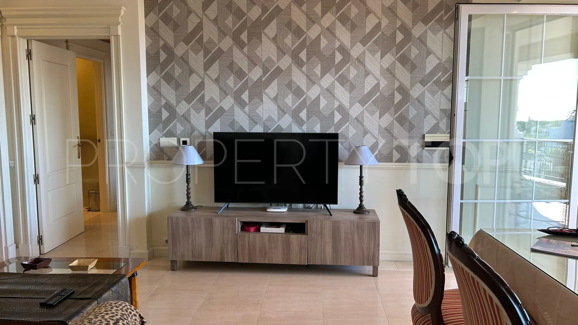For sale Guadalpin Suites apartment with 2 bedrooms