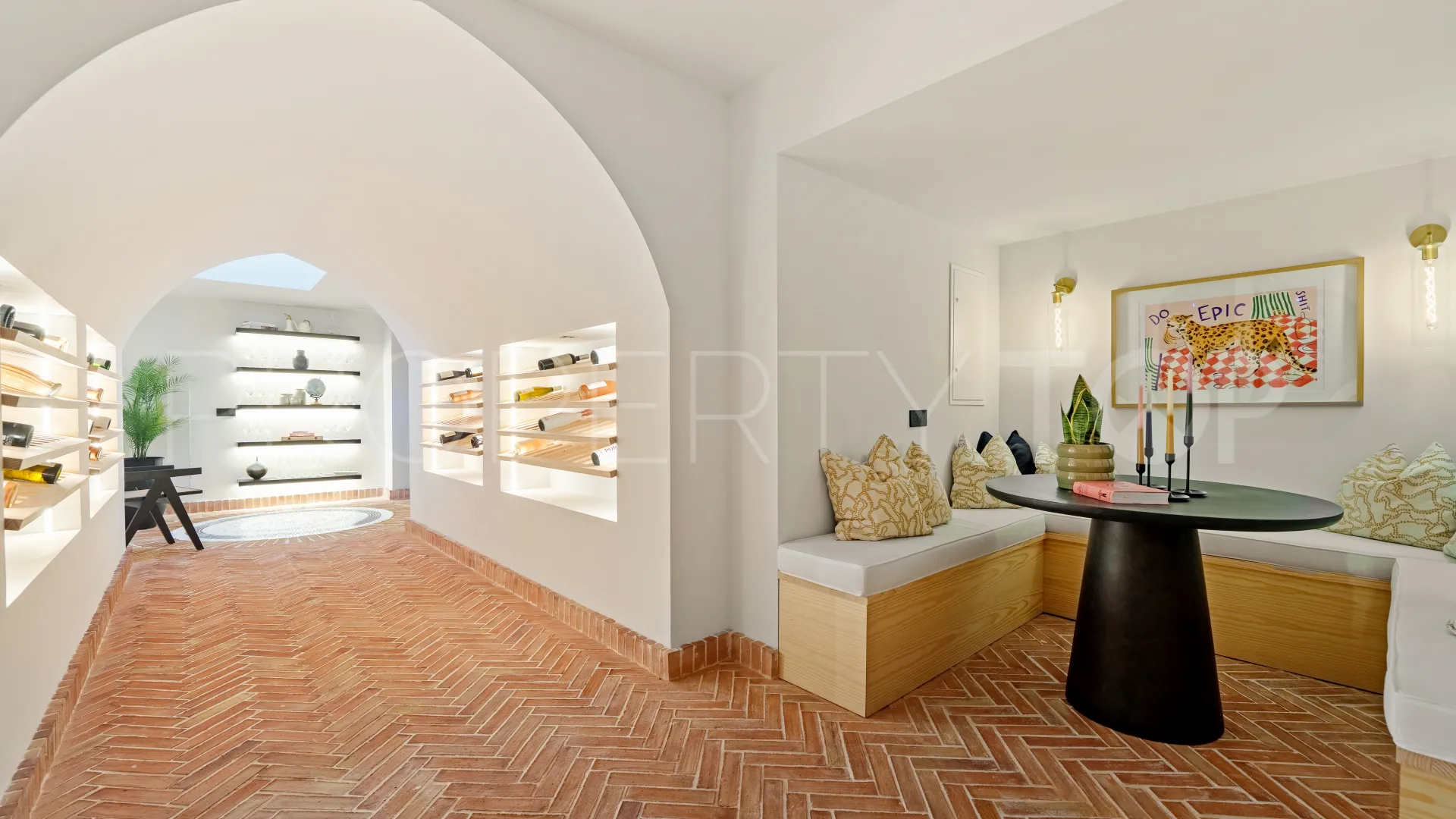 Comprar villa en Nueva Andalucia con 6 dormitorios